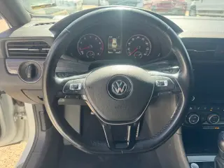 Volkswagen Passat 2022 R-Line 4dr Sedan