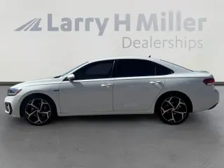 Volkswagen Passat 2022 R-Line 4dr Sedan