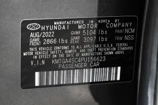 2023 Genesis G80 2.5T