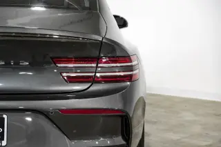 2023 Genesis G80 2.5T