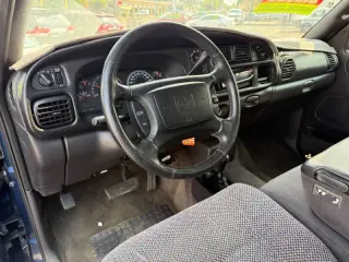 2002 Dodge Ram 2500 SLT