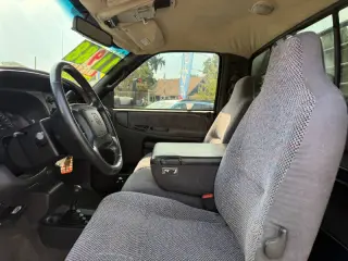 2002 Dodge Ram 2500 SLT