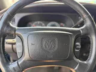 2002 Dodge Ram 2500 SLT