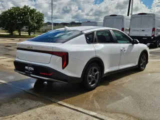 Kia K4 2025 LXS 4dr Sedan