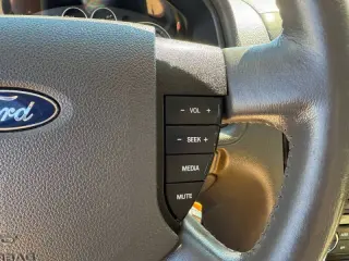 2008 Ford Taurus X SEL