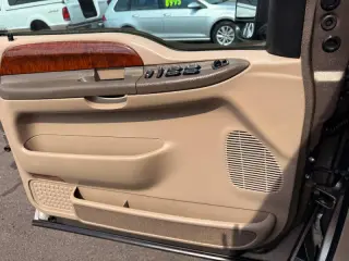 2003 Ford F-350 Super Duty Lariat