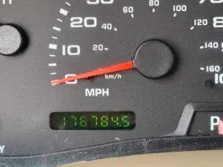 2003 Ford F-350 Super Duty Lariat
