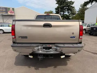 2003 Ford F-350 Super Duty Lariat