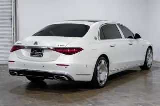 2023 Mercedes-Benz Maybach S 680 4MATIC Sedan