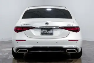 2023 Mercedes-Benz Maybach S 680 4MATIC Sedan