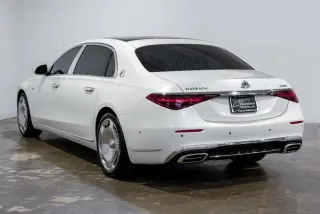 2023 Mercedes-Benz Maybach S 680 4MATIC Sedan