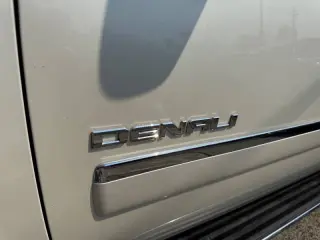 2010 GMC Yukon Denali