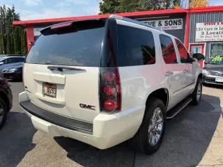 2010 GMC Yukon Denali