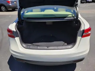 Toyota Avalon 2015 Limited 4dr Sedan