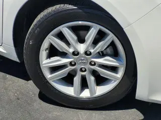 Toyota Avalon 2015 Limited 4dr Sedan