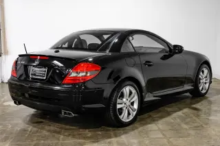 2011 Mercedes-Benz SLK 300 