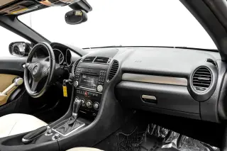 2011 Mercedes-Benz SLK 300 