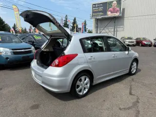 2011 Nissan Versa 1.8 SL