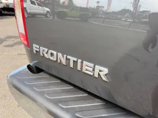 2011 Nissan Frontier SL