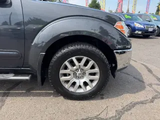 2011 Nissan Frontier SL