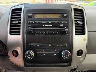 2011 Nissan Frontier SL