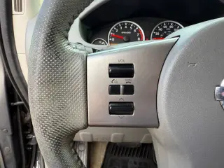 2011 Nissan Frontier SL