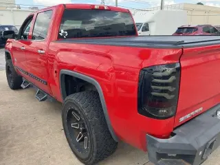 GMC Sierra 1500 2015 4x2 SLT 4dr Crew Cab 5.8 ft. SB