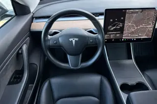 Tesla Model 3 2019 AWD Performance 4dr Fastback