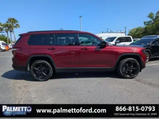 Jeep Grand Cherokee L 2023 4x2 Laredo X 4dr SUV