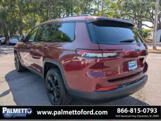 Jeep Grand Cherokee L 2023 4x2 Laredo X 4dr SUV