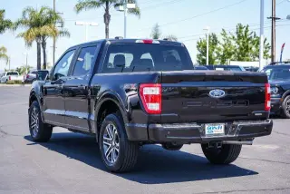 Ford F-150 2023 4x2 Lariat 4dr SuperCrew 6.5 ft. SB