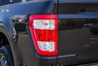 Ford F-150 2023 4x2 Lariat 4dr SuperCrew 6.5 ft. SB