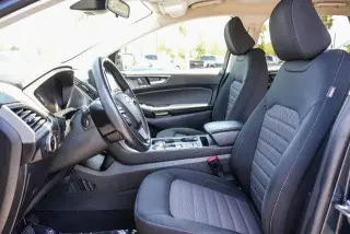 Ford Edge 2023 AWD SE 4dr Crossover