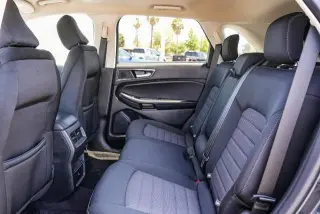 Ford Edge 2023 AWD SE 4dr Crossover