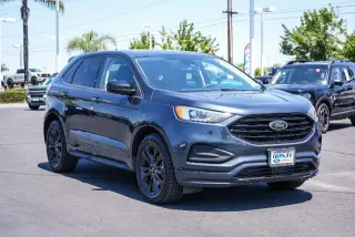 Ford Edge 2023 AWD SE 4dr Crossover