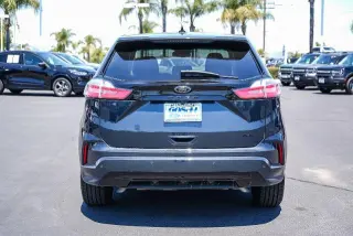 Ford Edge 2023 AWD SE 4dr Crossover