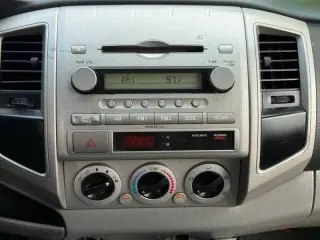 2006 Toyota Tacoma PreRunner V6