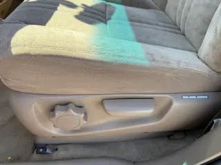 2001 Toyota Sienna LE