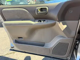 2001 Toyota Sienna LE