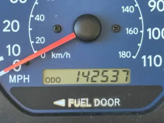2001 Toyota Sienna LE