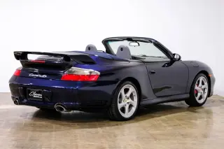 2004 Porsche 911 Carrera 4S
