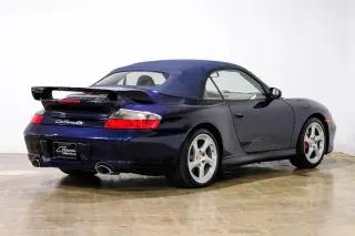 2004 Porsche 911 Carrera 4S