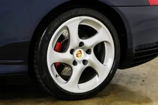 2004 Porsche 911 Carrera 4S