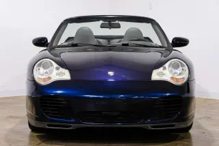 2004 Porsche 911 Carrera 4S