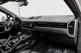 2021 Porsche Cayenne 