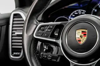 2021 Porsche Cayenne 