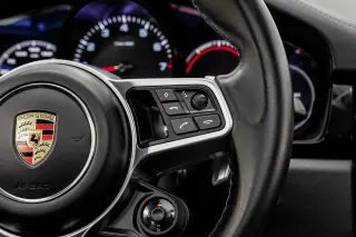 2021 Porsche Cayenne 