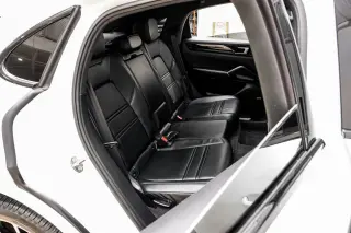 2021 Porsche Cayenne 