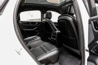 2021 Porsche Cayenne 