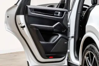 2021 Porsche Cayenne 